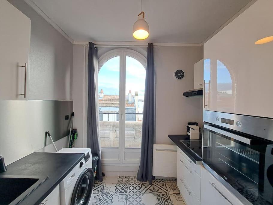 Apartmán Faro, Vue Sur La Cathedrale Remeš Exteriér fotografie