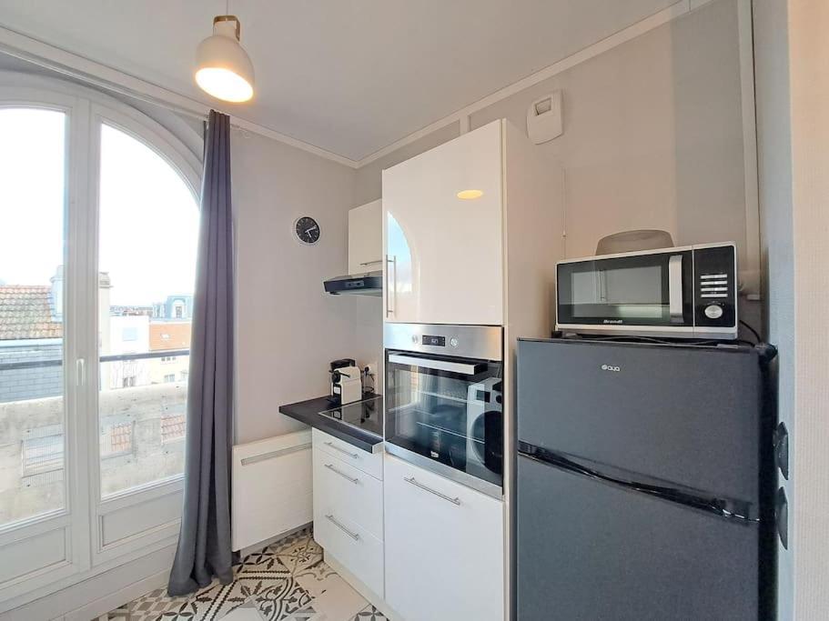 Apartmán Faro, Vue Sur La Cathedrale Remeš Exteriér fotografie